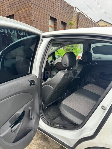 Opel Corsa-8