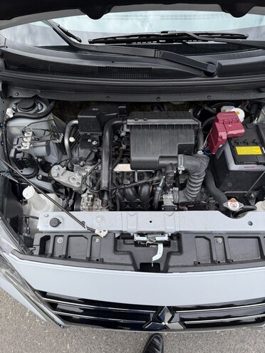 Mitsubishi Mirage-19