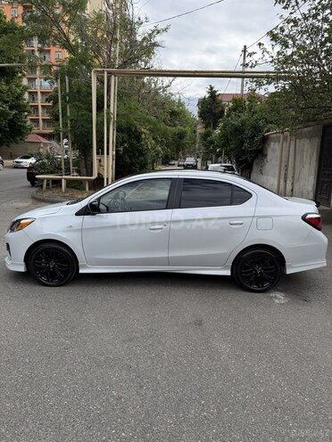 Mitsubishi Mirage-3