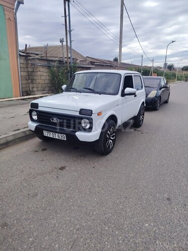 LADA (VAZ) Niva-1