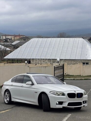 BMW 528-2