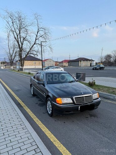 Mercedes C 240-6