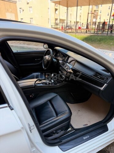 BMW 528-6