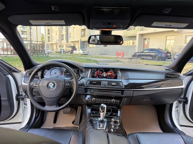 BMW 528-12