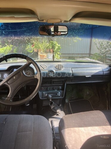 LADA (VAZ) 2106-5