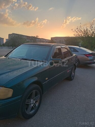 Mercedes C 180-9