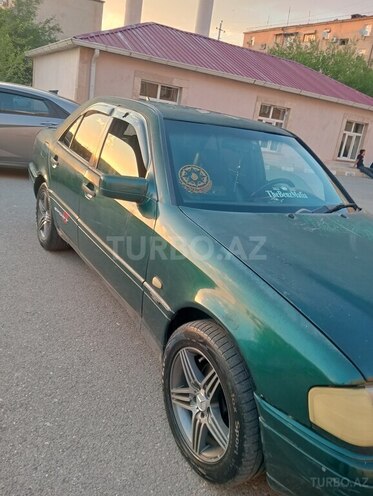 Mercedes C 180-8