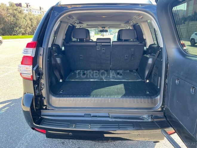 Toyota Land Cruiser Prado-8