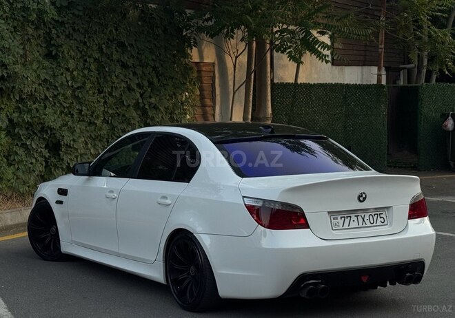 BMW 525-11