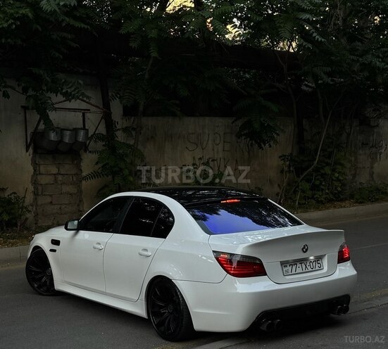 BMW 525-9