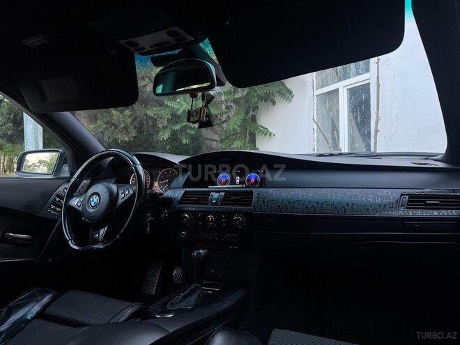 BMW 525-19