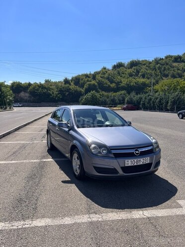 Opel Astra-2
