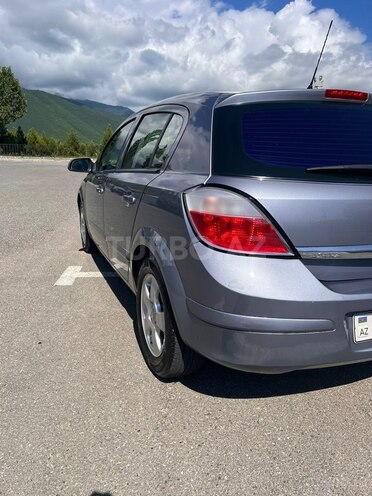 Opel Astra-3