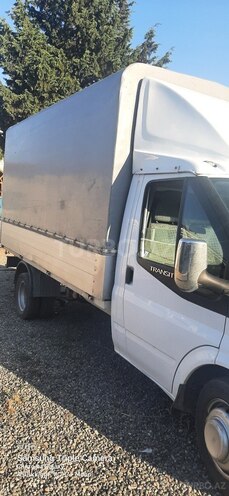 Ford Transit-7