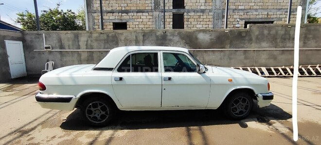 GAZ 3110 "Volga"-4