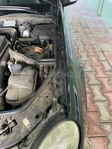 Mercedes E 320-15