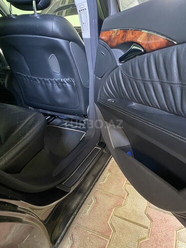 Mercedes E 320-10
