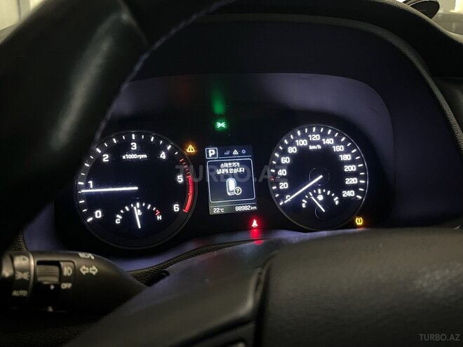 Hyundai Tucson-9