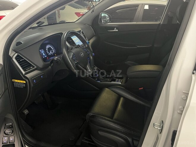 Hyundai Tucson-18