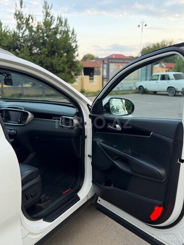 Kia Sorento-10