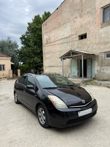 Toyota Prius-2