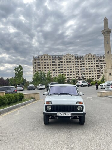 LADA (VAZ) Niva-10