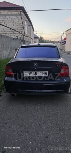 Opel Vectra-3