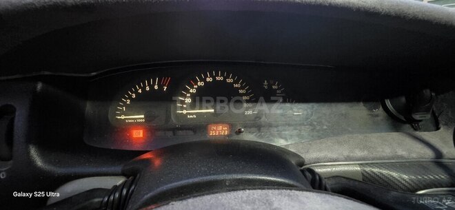 Opel Vectra-6