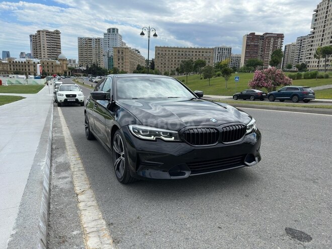 BMW 330-3