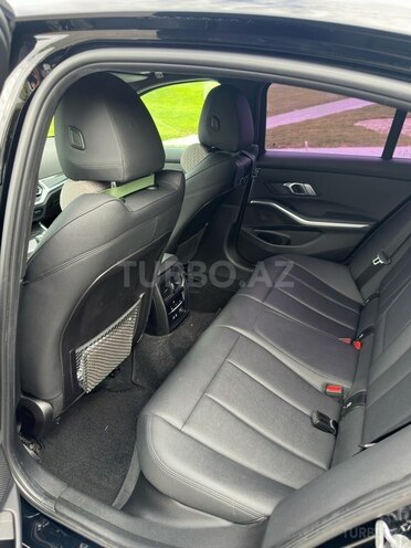 BMW 330-10