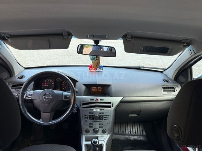 Opel Astra-8