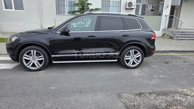 Volkswagen Touareg-3