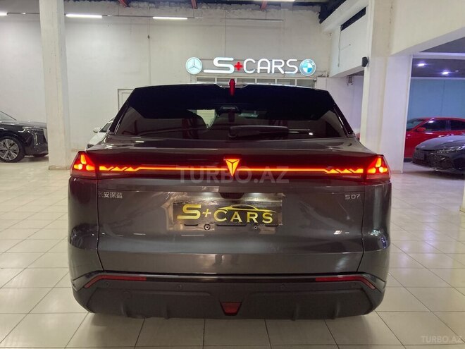 Changan Deepal S07-5