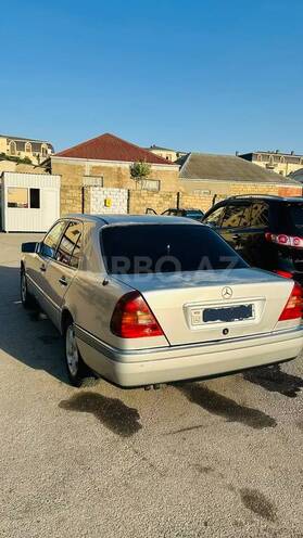 Mercedes C 220-3