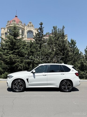 BMW X5-7