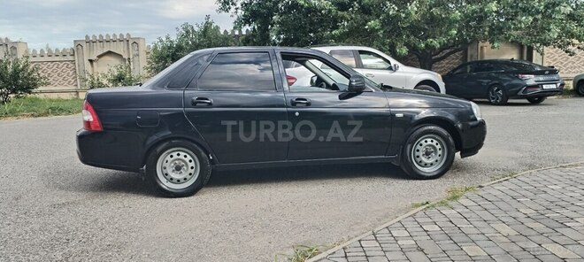 LADA (VAZ) Priora-9