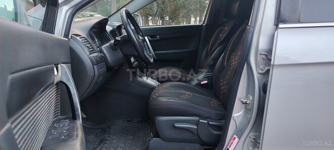 Chevrolet Captiva-18