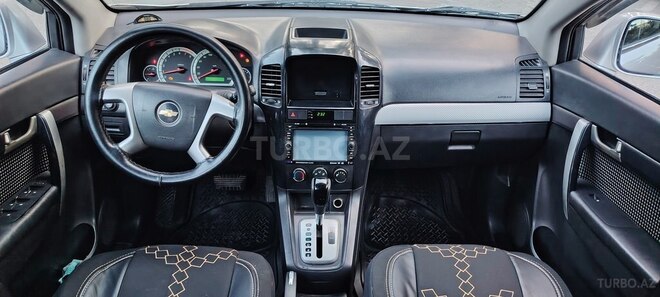 Chevrolet Captiva-12