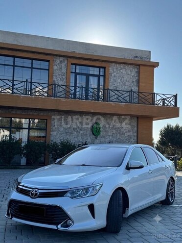 Toyota Camry-2