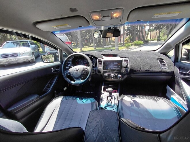 Kia Forte-7
