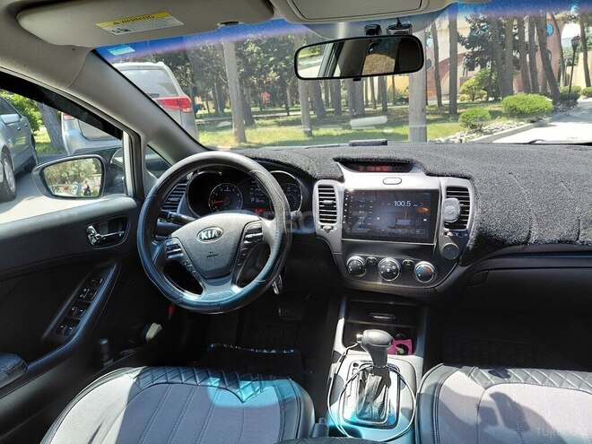 Kia Forte-6