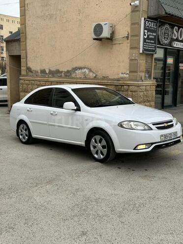 Daewoo Gentra-9