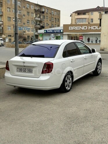 Daewoo Gentra-8