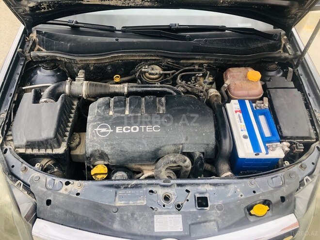 Opel Astra-11