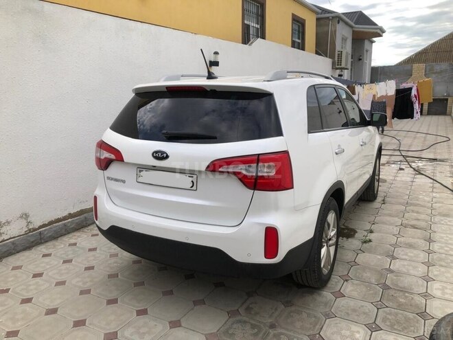 Kia Sorento-6
