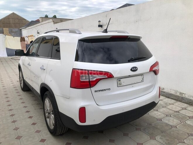 Kia Sorento-2