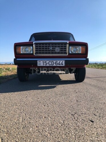 LADA (VAZ) 2107-2