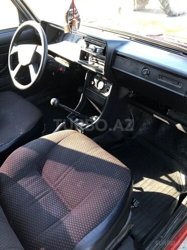 LADA (VAZ) 2107-8