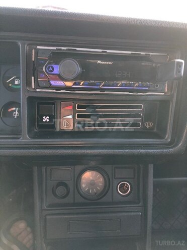 LADA (VAZ) 2107-18