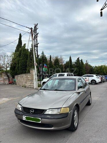 Opel Vectra-1